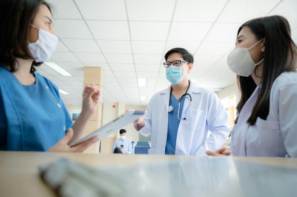 Surgeon-Scientists at the Crossroads Finding Funding in a Demanding Profession - Melina Kibbe